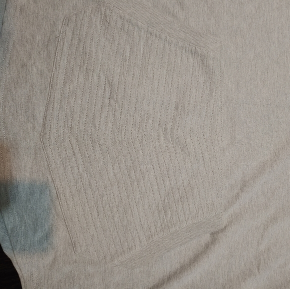 XL men's hooded tee shirt - Picture 3 of 3